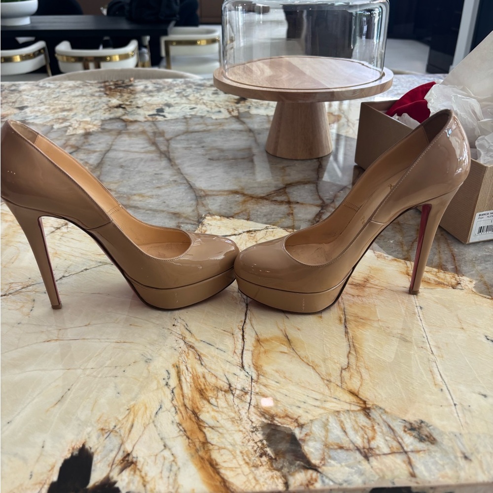 Christian Louboutin Nude Heels - Picture 4 of 10